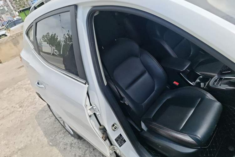 Used MG ZS 2022 180 DVVT Automatic Global Million-Unit 958 Edition Right Front Seat