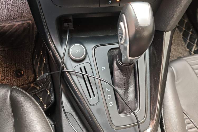 Used Ford Focus 2018 Sedan Classic 1.6L Automatic Trendy SmartDrive Edition
