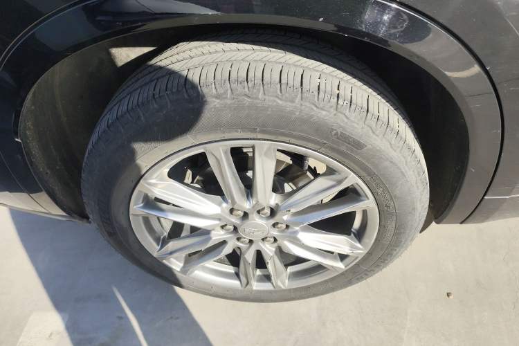 Used Cadillac XT6 2022 2.0T Six-Seater Four-Wheel Drive Luxury Version