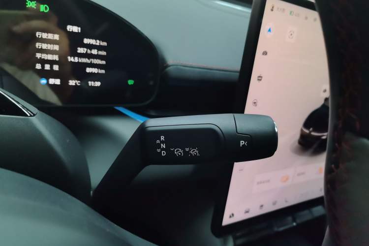 Used Zeekr 007GT 2025 Rear-Drive Intelligent Driving Version 75 kWh Gear Lever