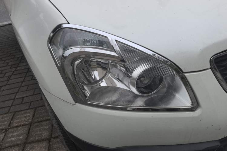 Used Nissan Qashqai 2015 2.0 XL Coolfire CVT 2WD Right Front Headlight