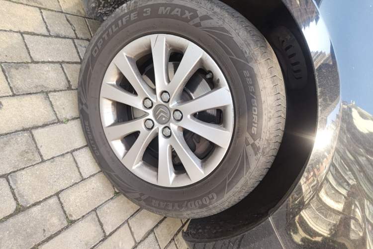 Used Citroen C5 2013 2.0L Manual Comfort Version