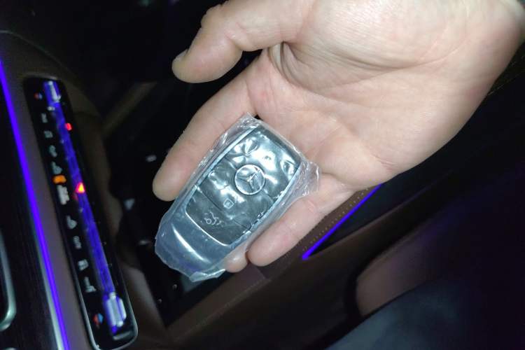 Used Mercedes-Benz GLE 2025-Year Restyled GLE 350 4MATIC Dynamic Edition Vehicle Key