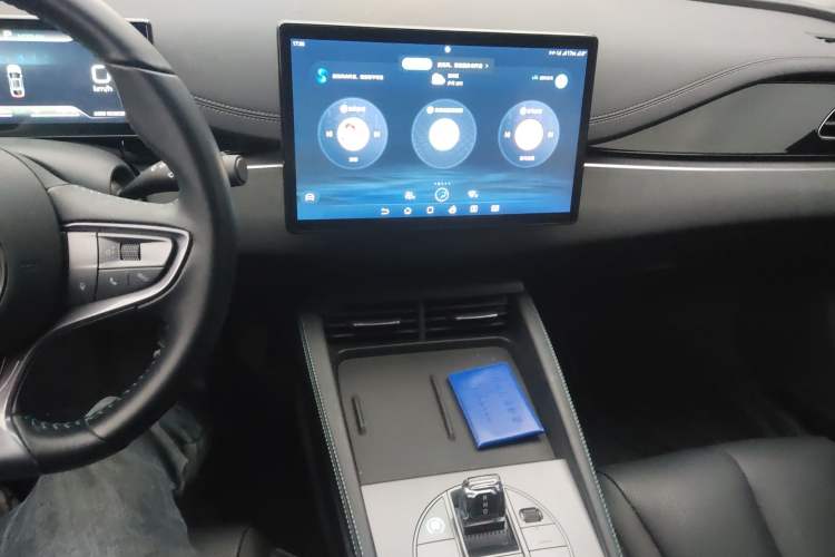 Used BYD Seal 06 New Energy 2024 DM-i 80KM Prestige Model Audio And AC Panel