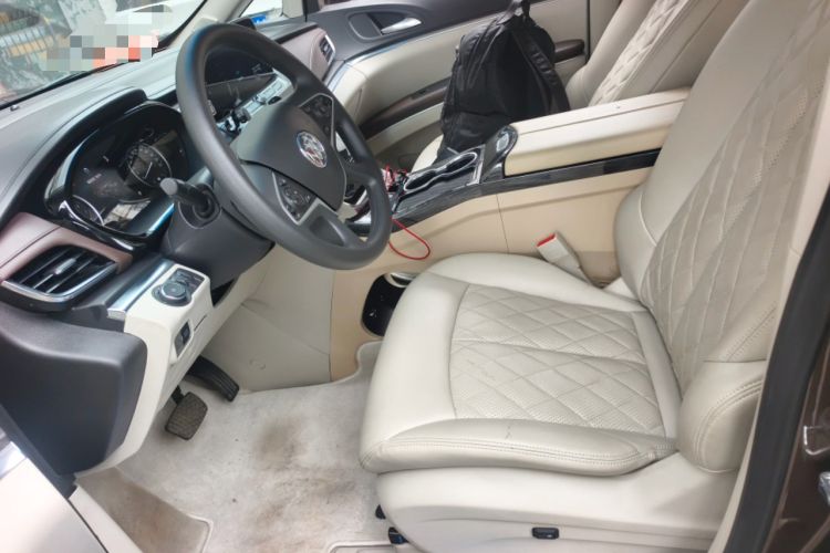 Used Buick GL8 2023 Land Executive Class Smart Enjoyment Model Left Front Seat