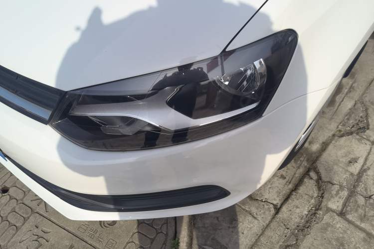 Used Volkswagen Polo 2016 1.4L Automatic Trendy Model Left Front Headlight