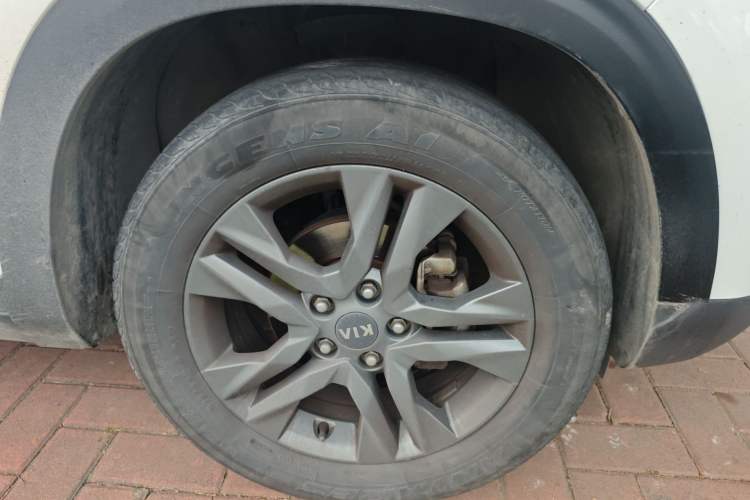 Used Kia KX3 2020 1.5L CVT Smart Edition Right Front Wheel Hub