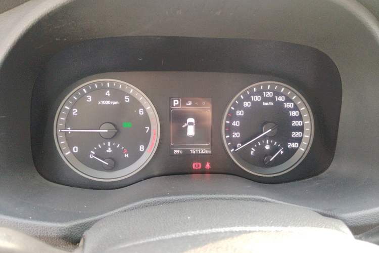 Used Hyundai Tucson 2015 1.6T Dual-Clutch Two-Wheel-Drive Smart Model
