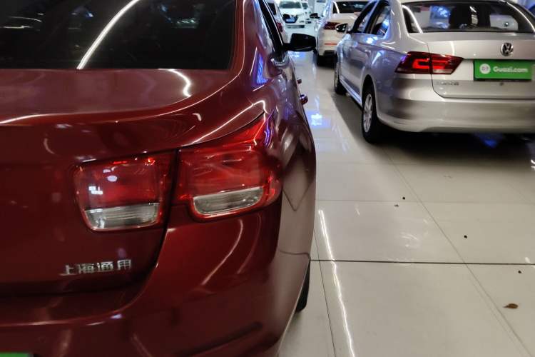 Used Chevrolet Malibu 2014 2.4L Automatic Luxury Edition Right Rear Taillight