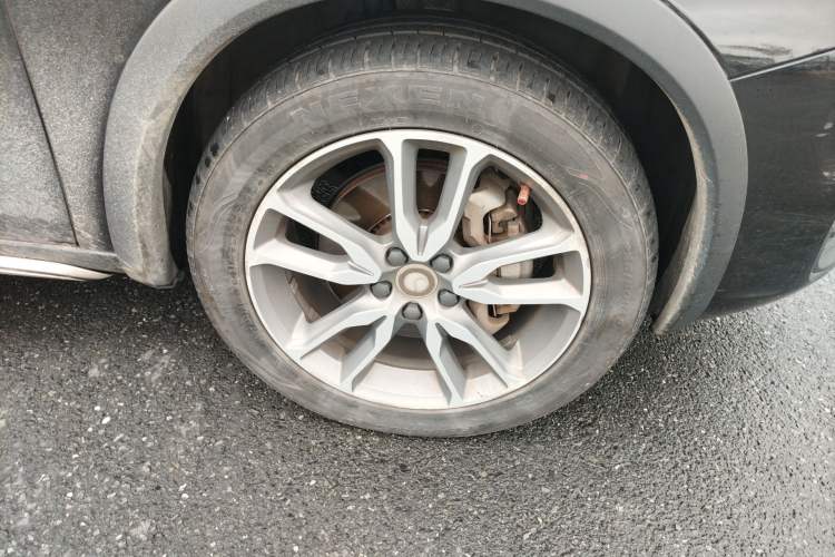 Used Volvo V60 2017 Cross Country T5 AWD China V Standard Right Front Wheel Hub