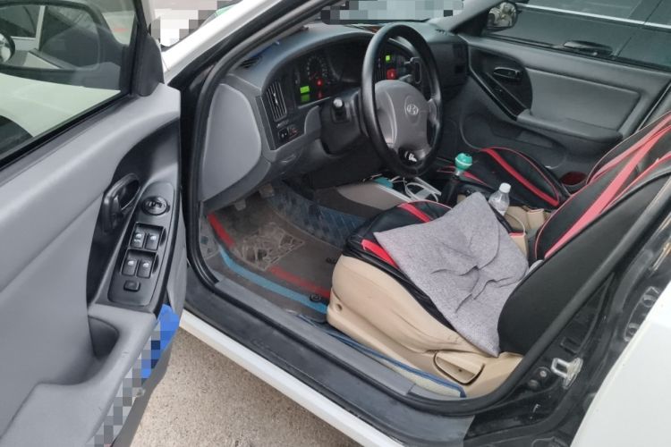 Used Hyundai Elantra 