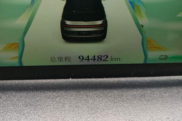 Used NETA U 2022 Zhi 400 Lithium Iron Phosphate