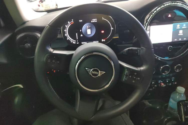 Used MINI MINI 2022 Updated 1.5T COOPER Classic Edition
