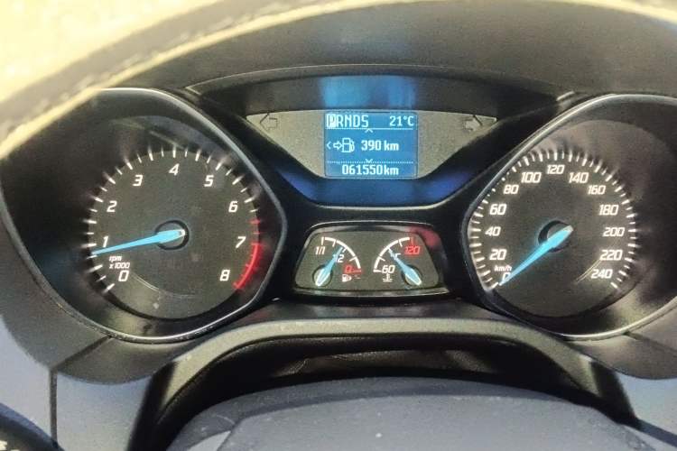 Used Ford Focus 2012 Sedan 1.6L Automatic Fashion Edition