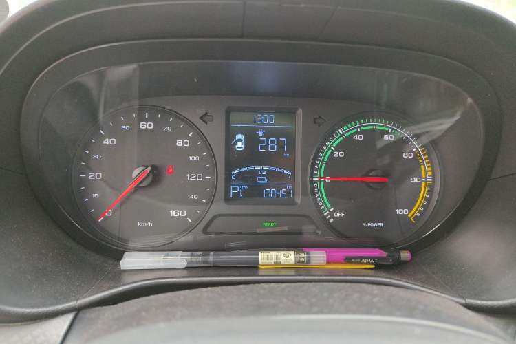 Used Roewe Clever 2021 302km All-Round Version
