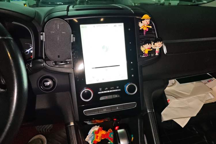 Used Renault Koleos 2017 2.0L Two-Wheel-Drive Leading Edition
