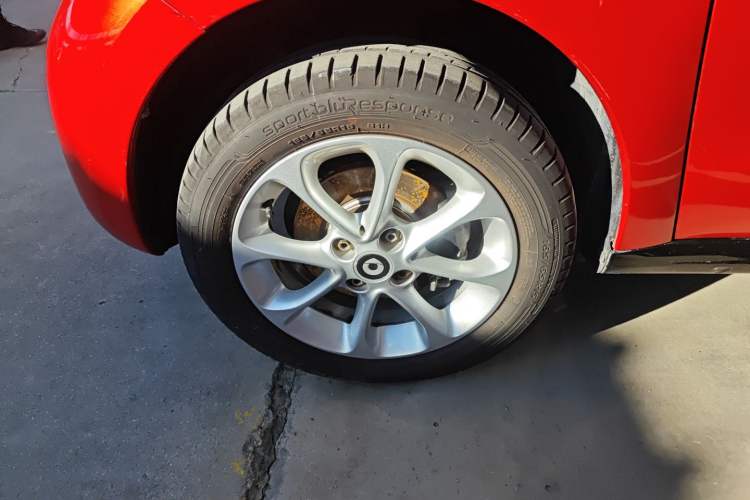 Used smart forfour 2018 1.0L 52 kW Dynamic Edition
