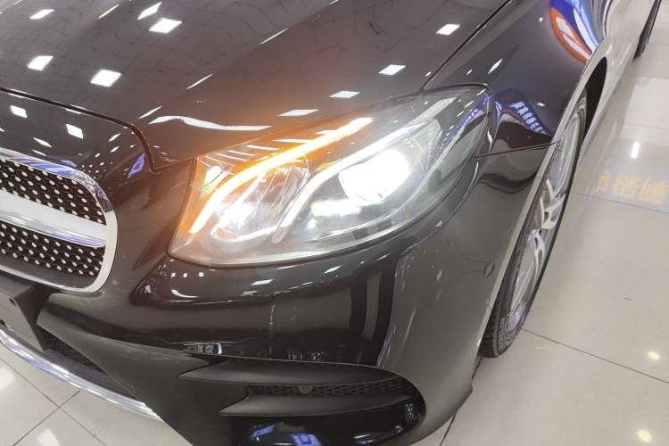 Used Mercedes-Benz E-Class (Import) 2020 E 260 Coupe
