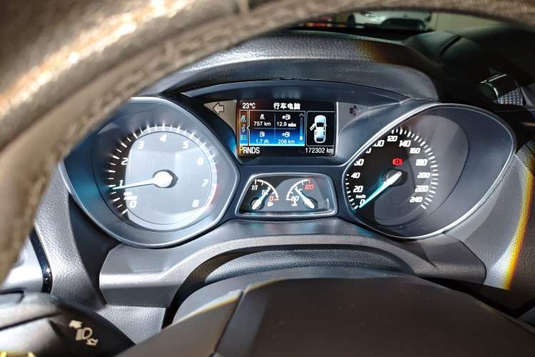 Used Ford Kuga 2015 2.0L GTDi Four-Wheel Drive Elite Model
