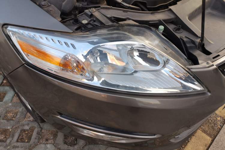 Used Ford Mondeo 2011 2.0L GTDi 200 Fashion Edition