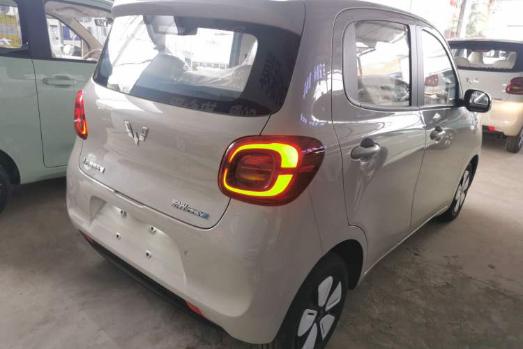 Used Wuling Hongguang MINIEV 2025 Four-Door Version Advanced Edition
