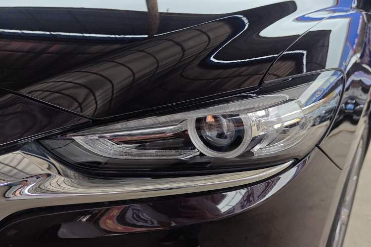 Used Mazda Atenza 2021 2.0L Blue Sky Luxury Edition