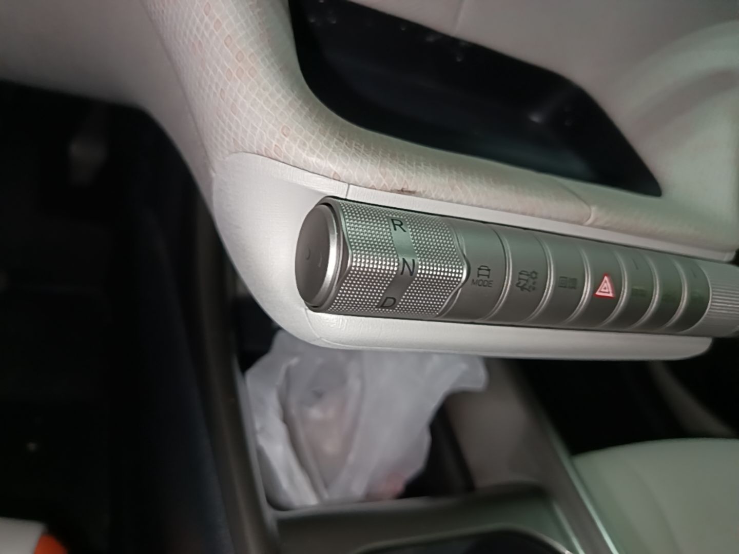 BYD Dolphin 2021 405 km Free Version — снимка 16