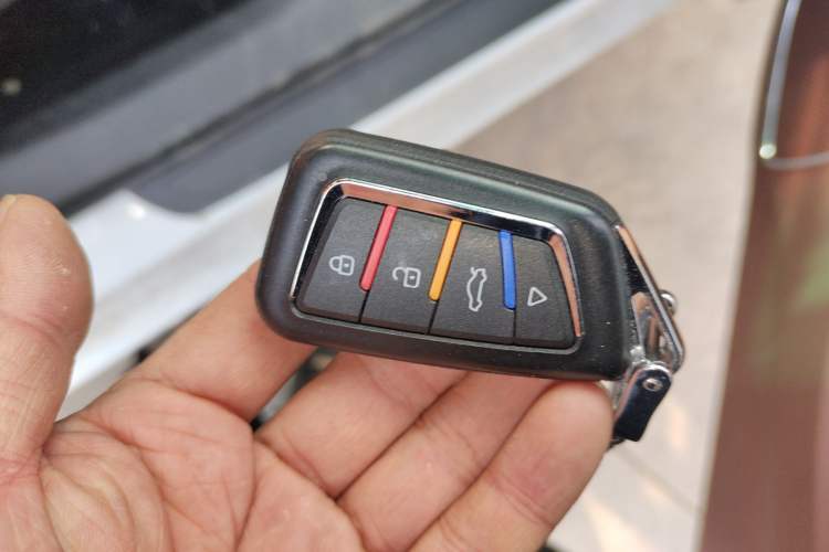 Used BYD Surui 2015 Revised Version 1.5L Automatic Luxury Edition
