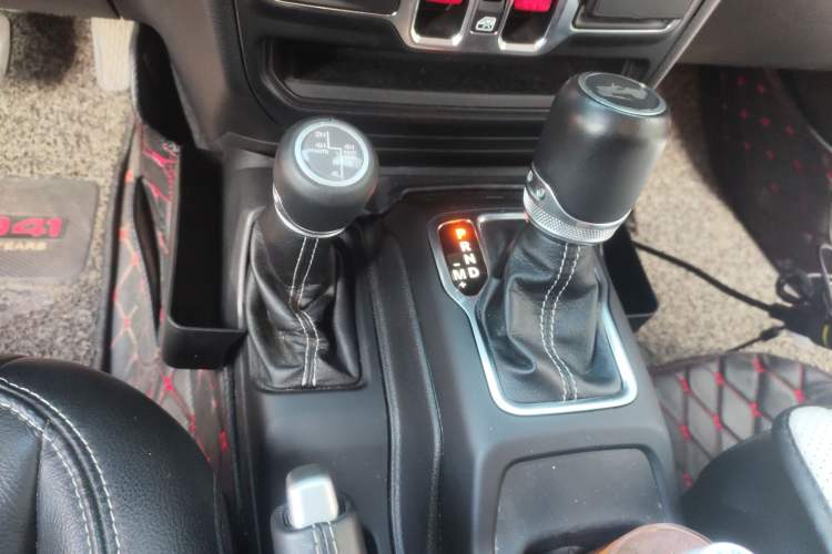 Used Jeep Wrangler New Energy 2021 Four-Door 2.0T 4xe Sahara
