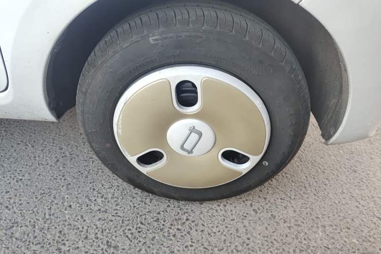 Used Bestune Pony 2025 222km Range Agile Horse Right Front Wheel Hub