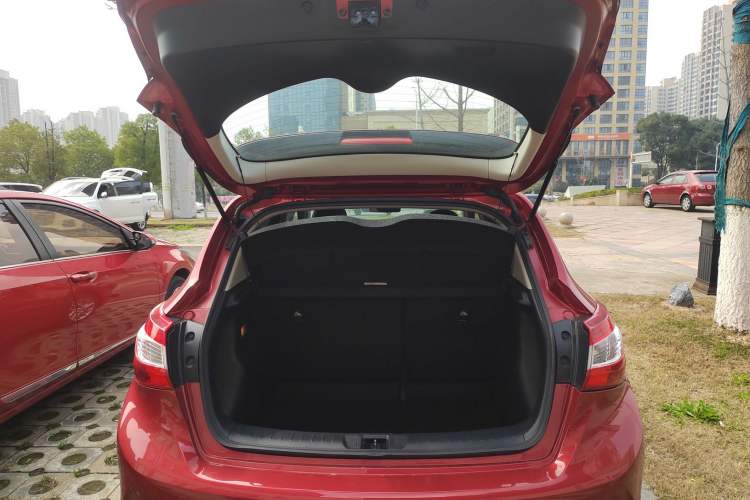 Used Nissan Tiida 2021 1.6L CVT Smart Drive Edition