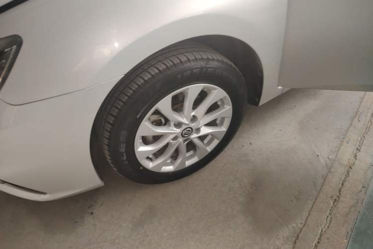 Used Nissan Sylphy 2018 1.6XV CVT Deluxe Edition Left Front Wheel Hub