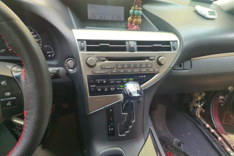 Used Lexus RX Classic 2011 270 Elegant Edition