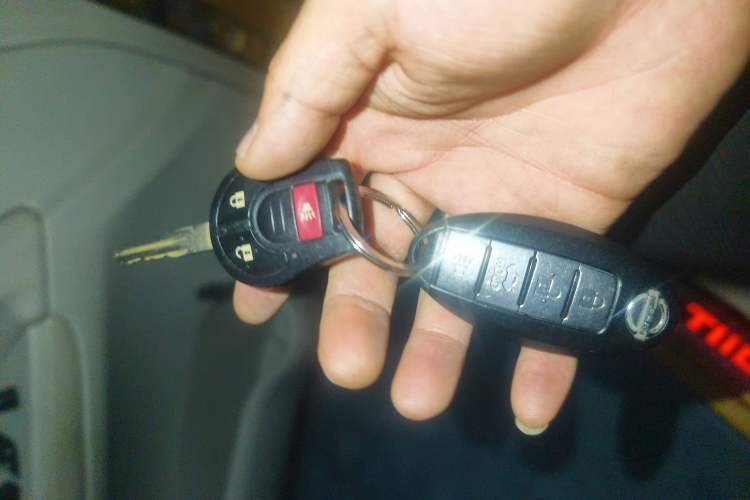 Used Nissan Tiida 2011 1.6L CVT Comfort Model Vehicle Key