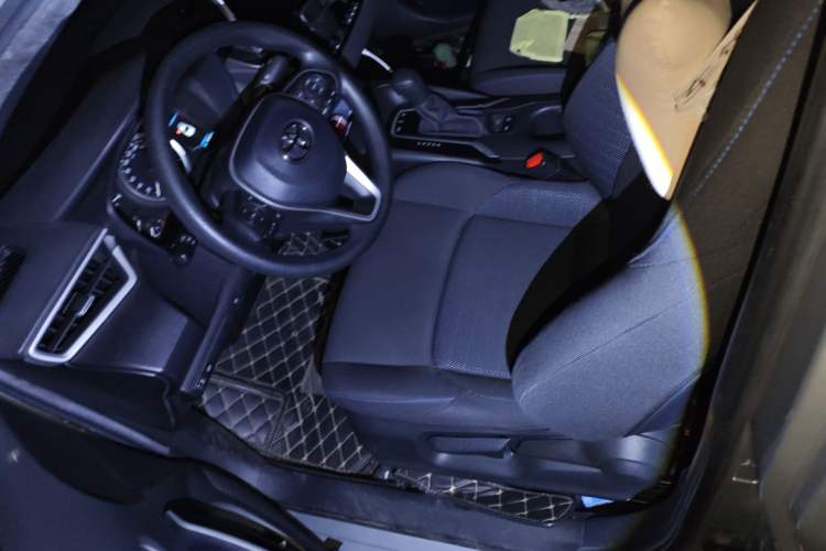 Used Toyota Levin 2019 Dual-Engine 1.8H E-CVT Sport Edition China VI Standard
