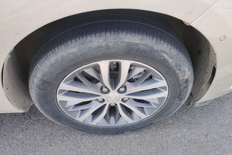 Used Buick GL8 2021 ES Land Cruiser 653T Luxury Edition