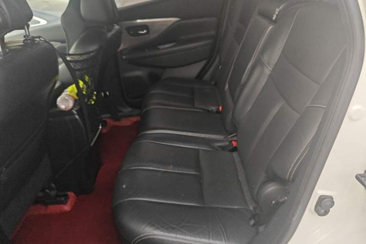 Used Nissan Murano 2017 2.5L XL Two-Wheel Drive Smart Edition