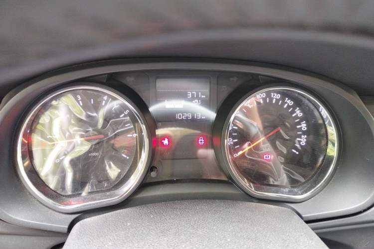 Used Citroen C3-XR 2015 1.6L Manual Pioneer Model