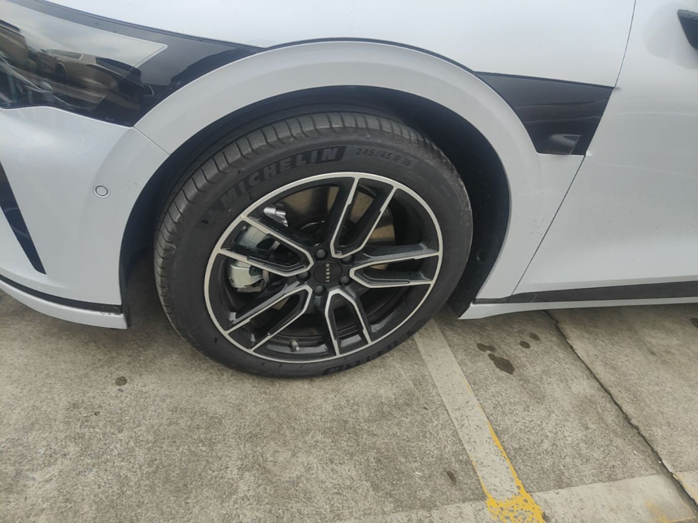 Zeekr 007GT 2026 Model Rear-Drive Max Version 75 kWh — снимка 10
