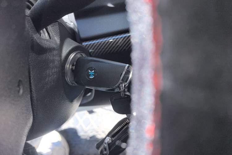 Used Huanghai Weilong 2019 2.4T Gasoline Manual 4x4 Ultimate Edition China VI 4K22D4T
