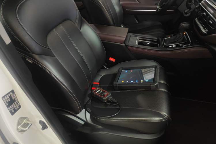 Used GAC Trumpchi M6 2021 270T DCT Elite Edition (7-seater) Right Front Seat