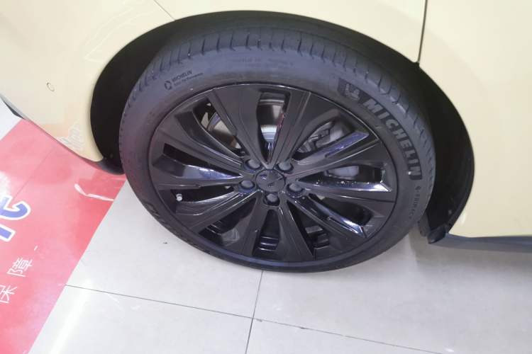 Used Nio ET5T 2023 75 kWh Touring Exterior 5