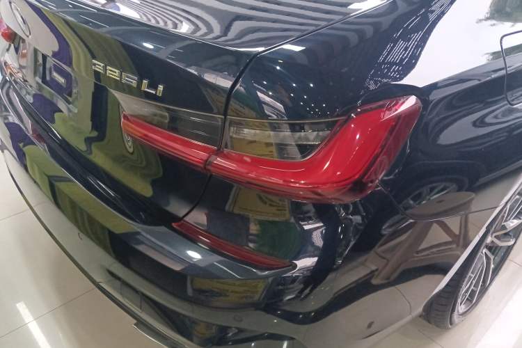 Used BMW 3 Series 2021 Restyled 325Li M Sport Package