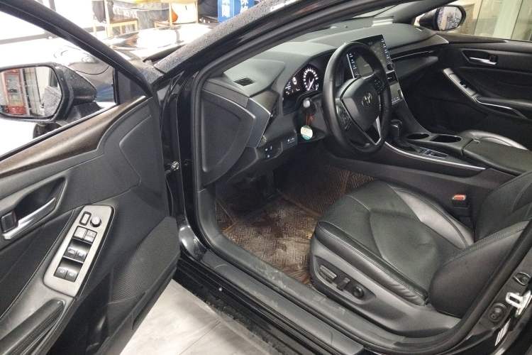 Used Toyota Avalon 2021 2.5L Luxury Edition Driver Seat