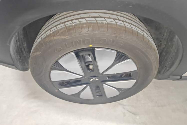 Used Wuling Bingo S 2025 Model 325km Deluxe Edition