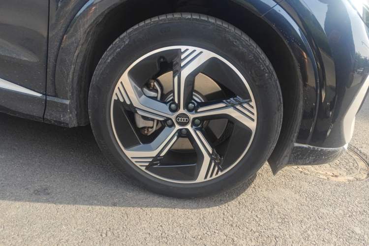 Used Audi Q4 e-tron 2024 40 e-tron Boundary Edition
