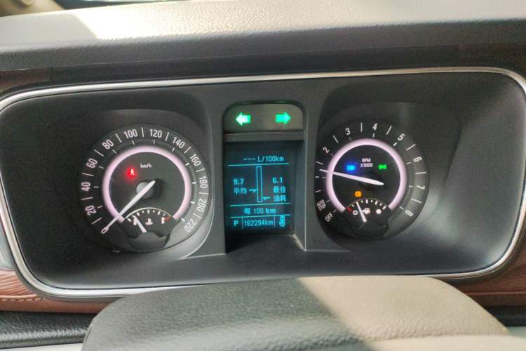 Used Buick GL8 2018 28T Comfort Model China VI Standard Instrument Cluster