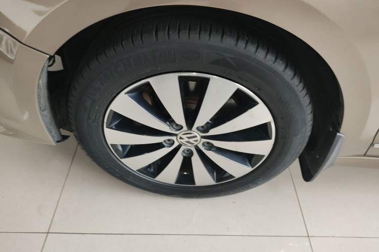 Used Volkswagen Sagitar 2017 230TSI Automatic Comfort Version