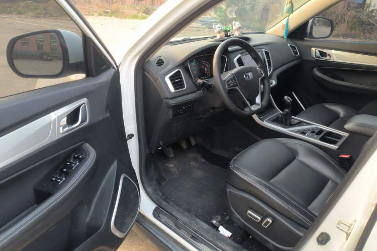 Used Geely Auto Vision X6 2018 1.8L Manual 4G Connect Luxury Edition