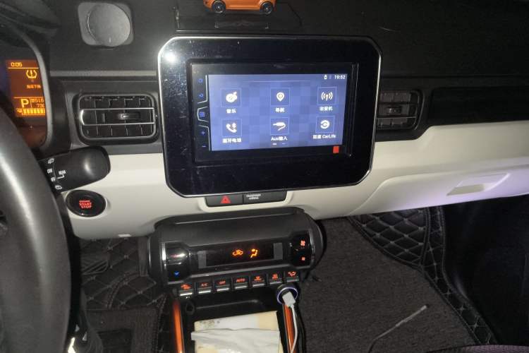 Used Suzuki Ignis 2017 1.2L CVT Luxury Edition
